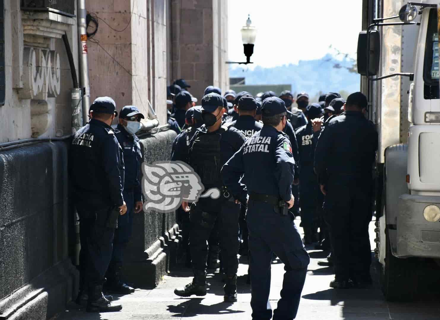 Salario de policías veracruzanos sí ha subido; prestaciones, gran pendiente