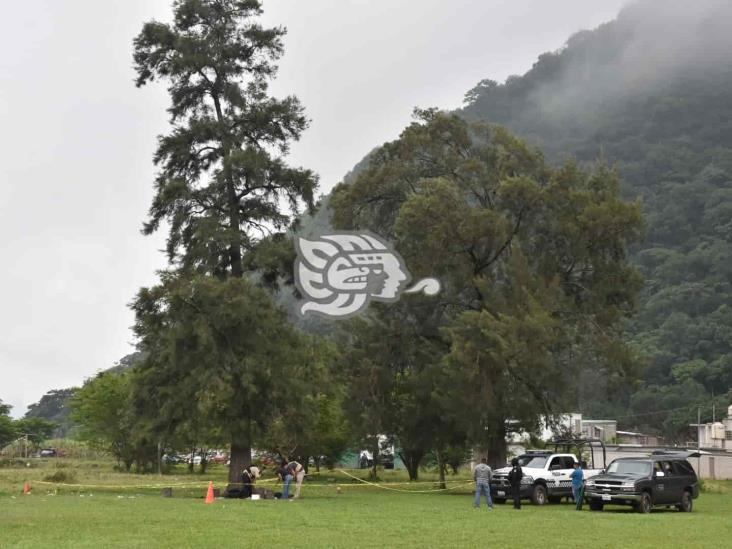 Sicarios acribillan a hombre en Huiloapan y burlan a fuerzas policiales