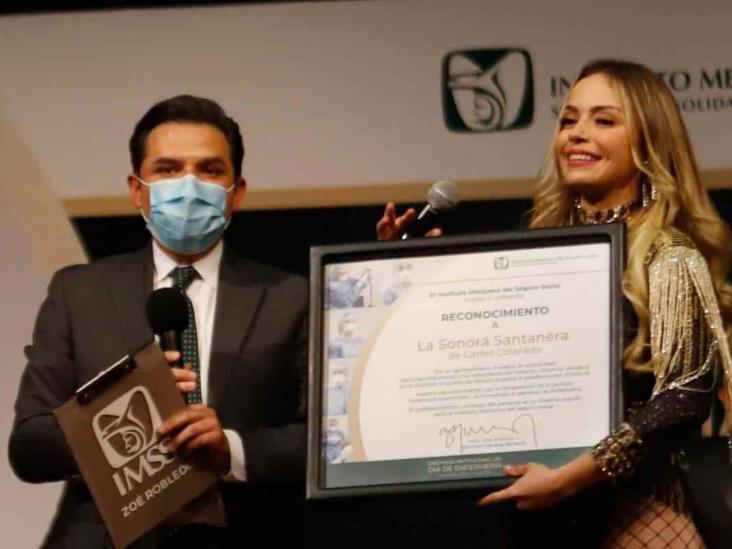 IMSS rinde homenaje a enfermeras y enfermeros