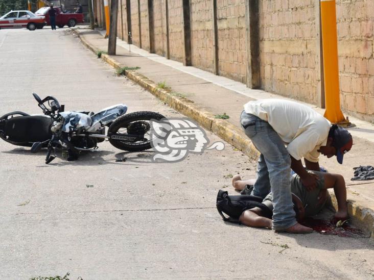 Soldador pierde la vida tras derrapar en Acayucan 