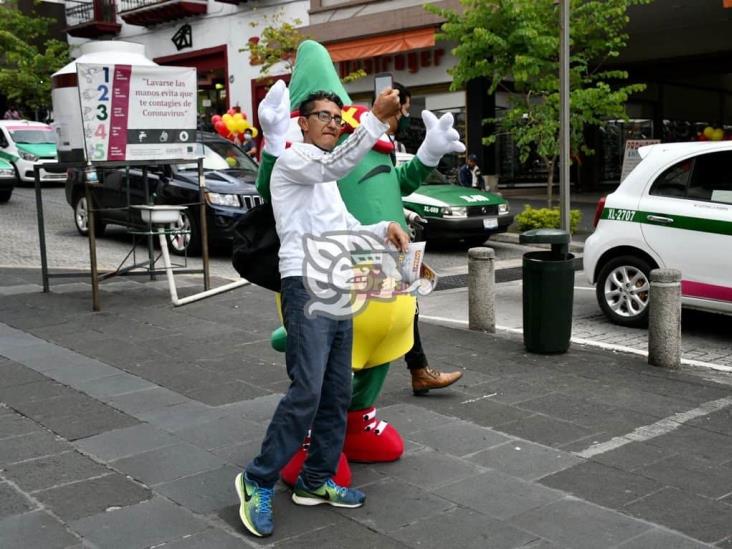 ¡Órale! Llega a Xalapa el Jalapito Vengador