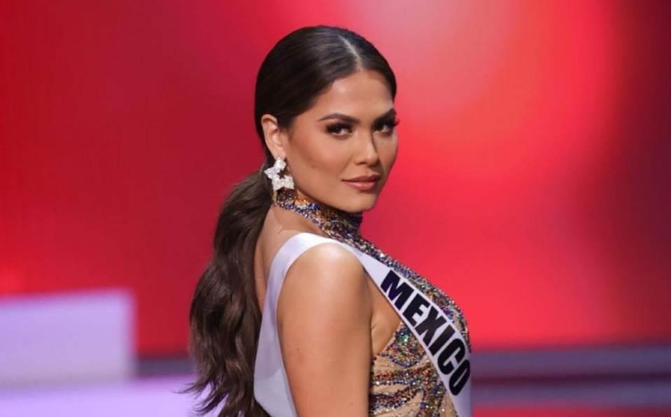 Felicita AMLO a Andrea Meza por triunfo en Miss Universo 2021