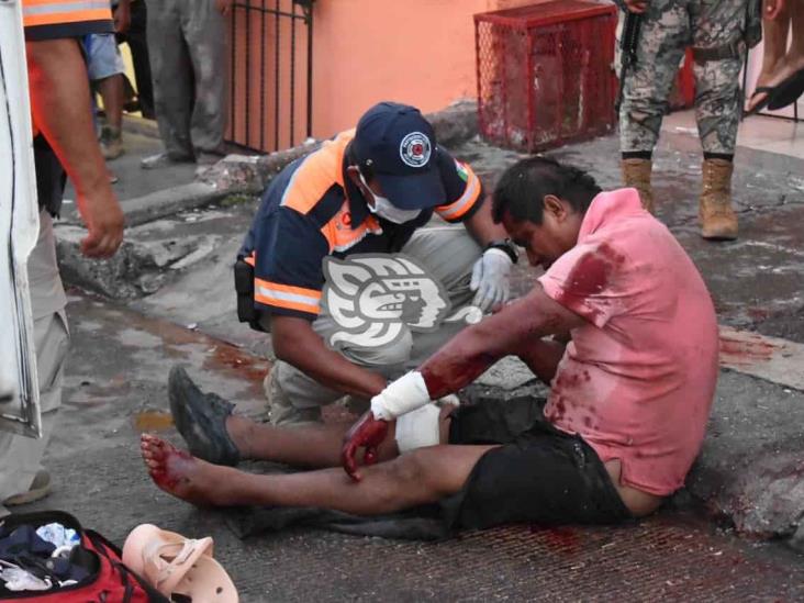 Navajean a joven durante riña en Acayucan 