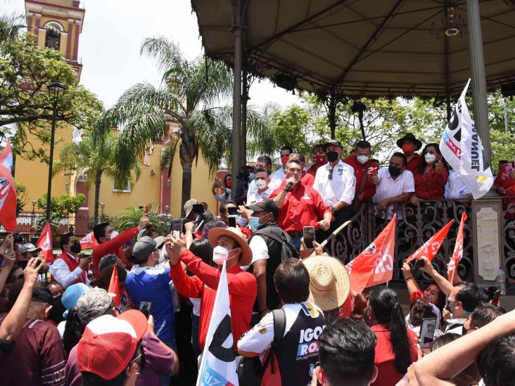 Alejandro Moreno visita Orizaba; respalda candidaturas de Diez y Rojí