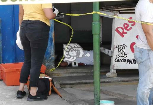 Asesinan a carnicero en Coatzacoalcos; otra víctima del cobro de piso