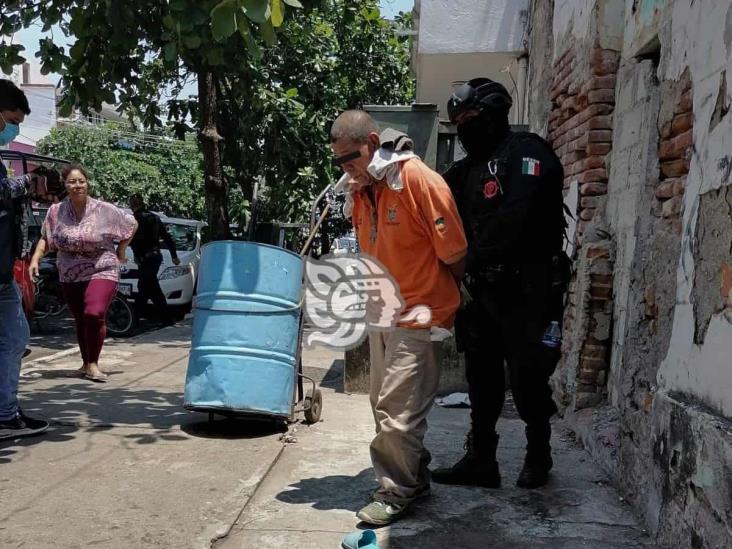 Detienen a empleado de limpia por presunto abuso de dos menores en Veracruz