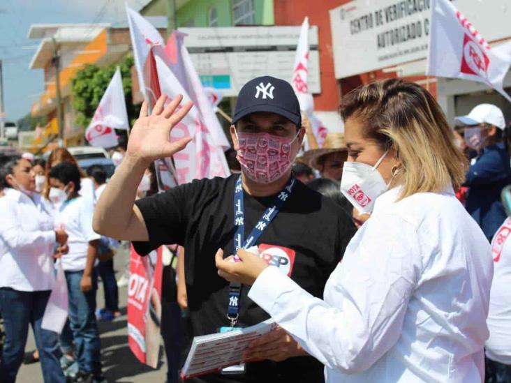 Voy a servir con respuestas a las necesidades de los xalapeños: Víctor Arteaga