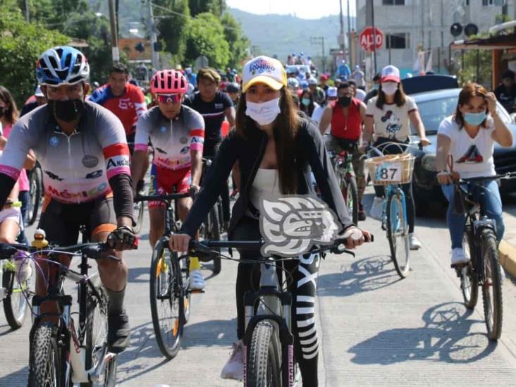 Ingrid Romero, candidata a alcaldía de Mendoza, participa en rodada familiar