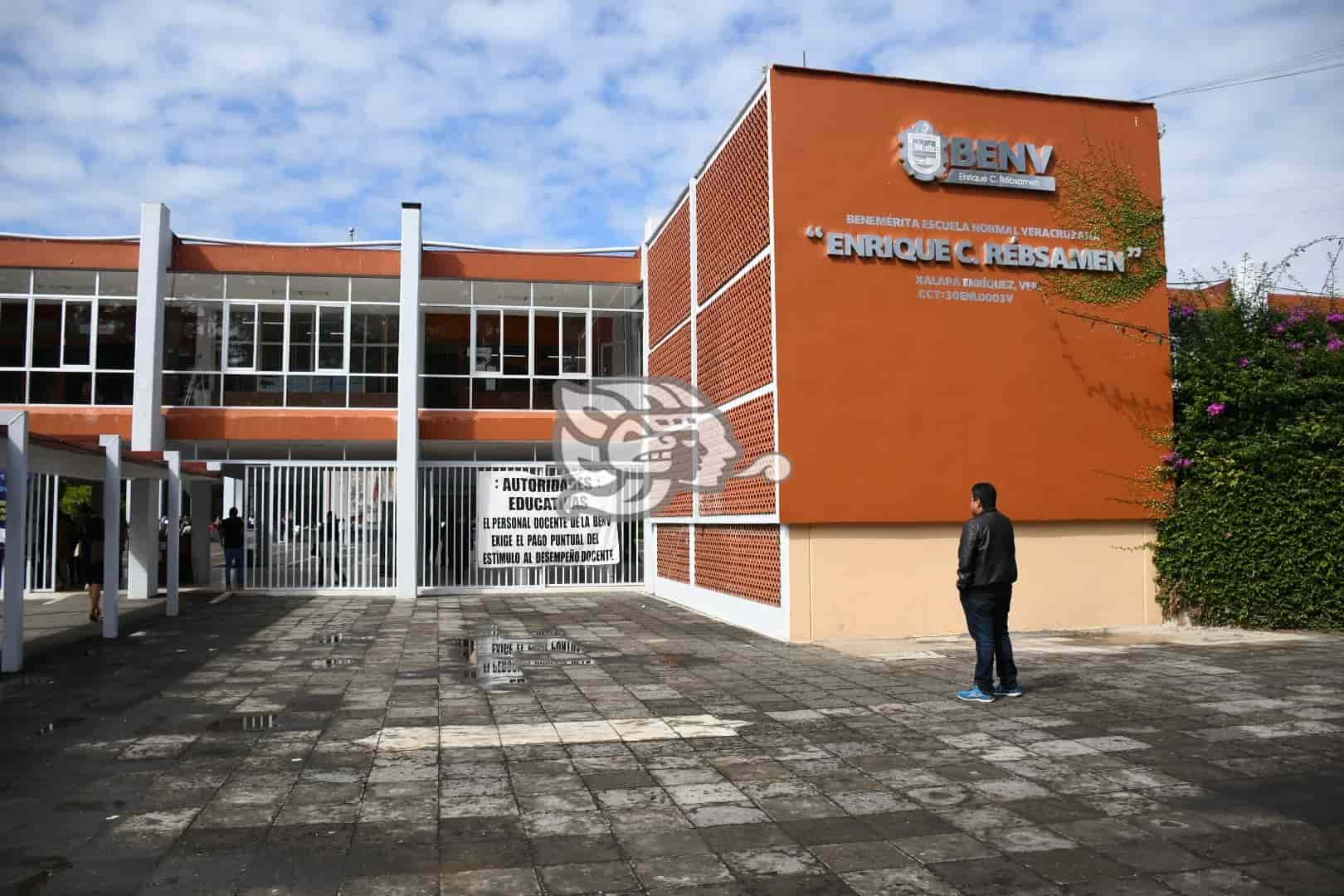 No hay condiciones; escuelas de Xalapa terminarán curso a distancia