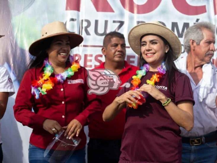 Promete Lupita Tapia proteger sistema lagunar y mangar Acula