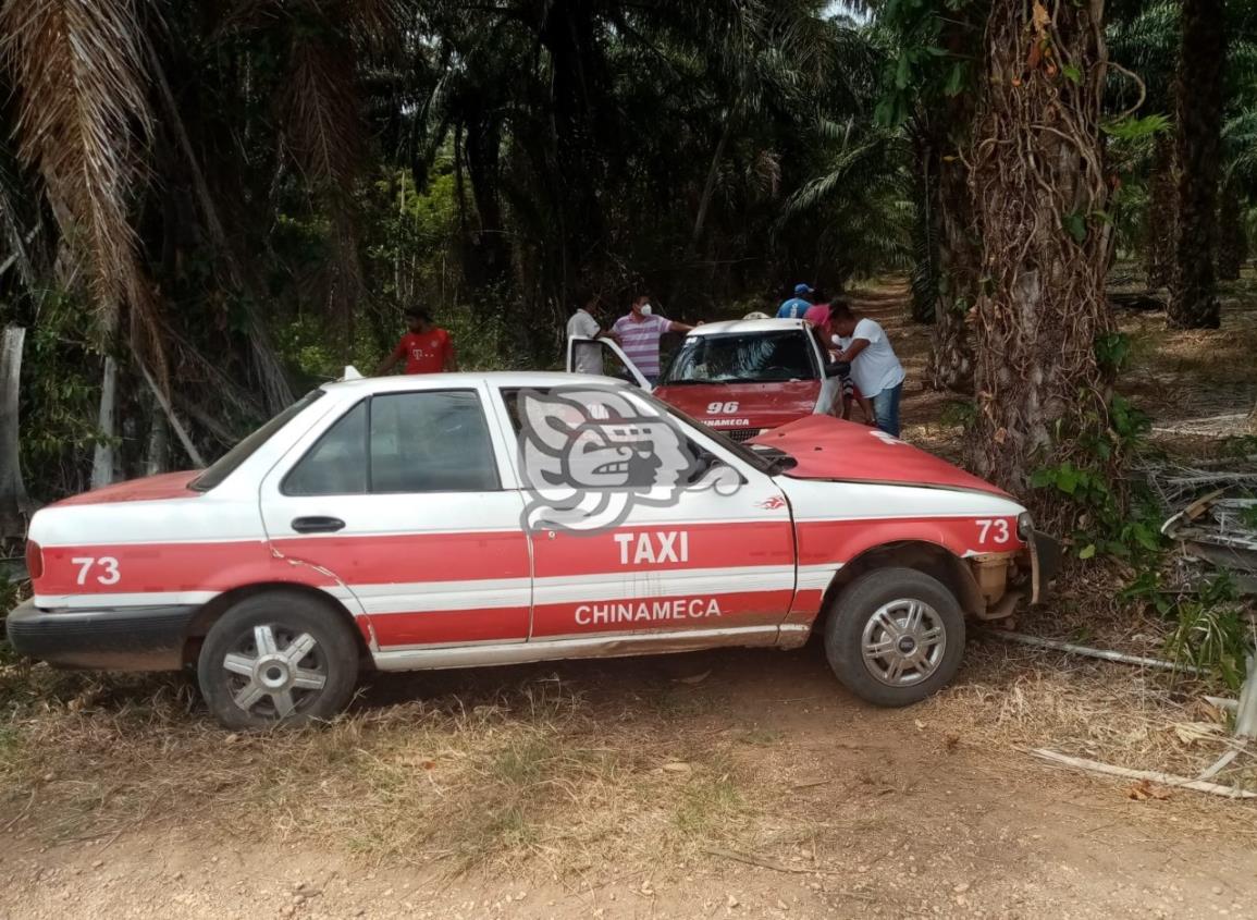 Se frustra asalto a taxista en carretera rumbo a Pajapan