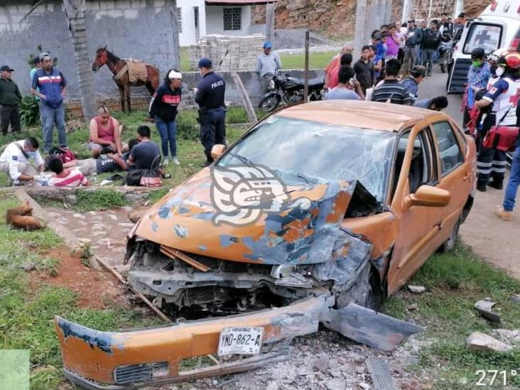 Accidente deja 5 lesionados en la carretera estatal Palo Verde-Nogales