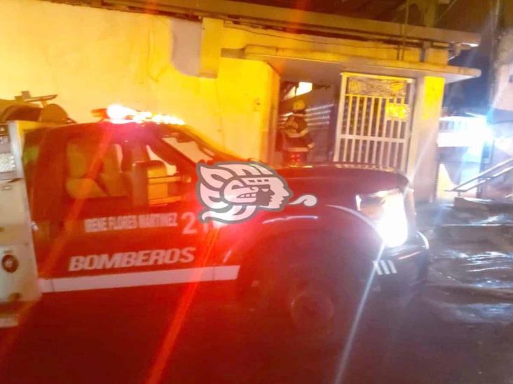 Conato de incendio en mercado Galeana moviliza a  Bomberos de Xalapa