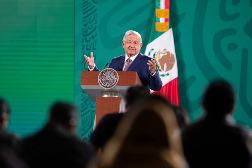 Pide AMLO a medios no hacer preguntas sobre tema electoral