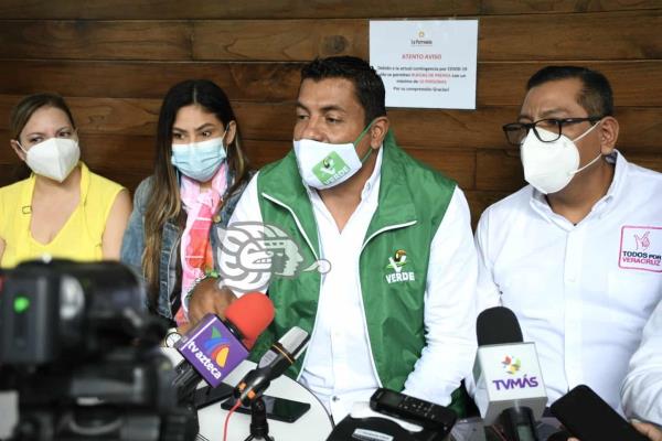 INE entorpece sistema para registrar a representantes de casilla, denuncian