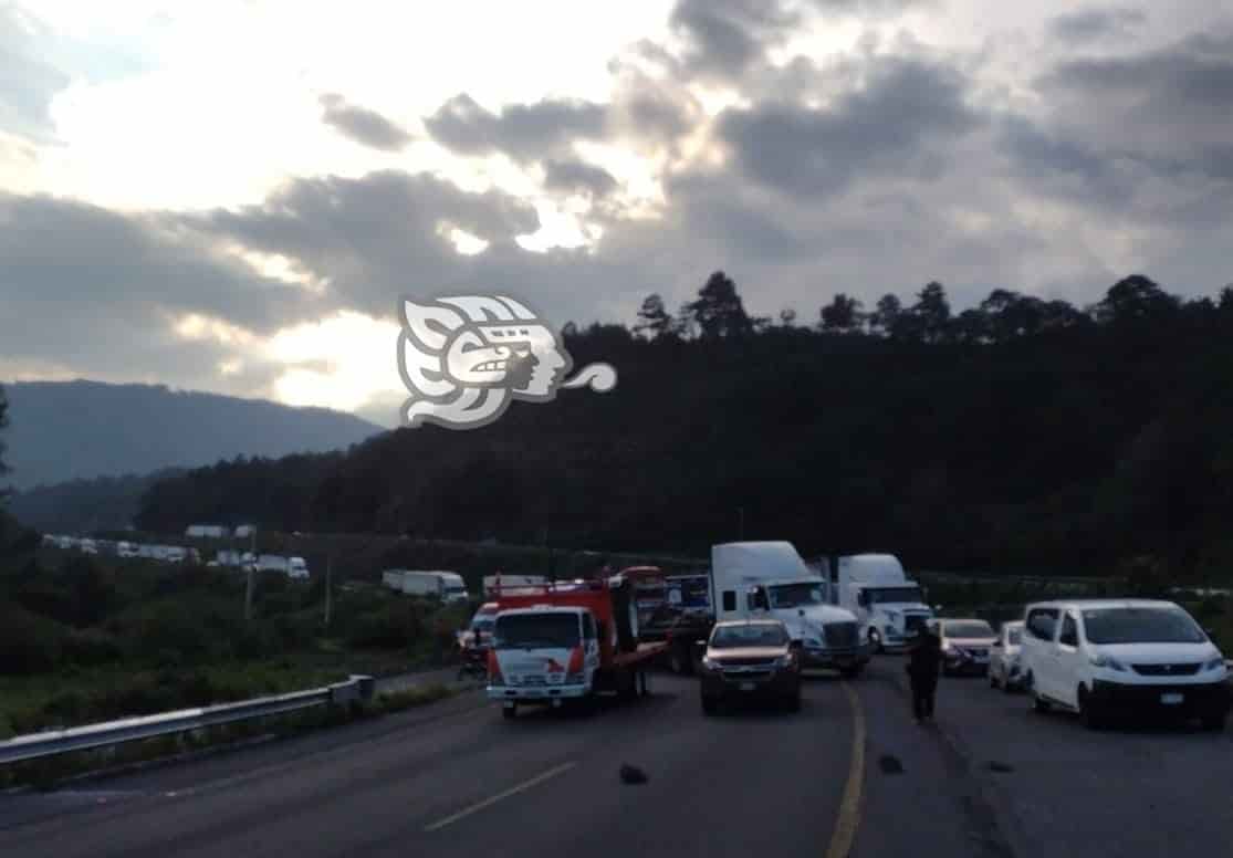 Habitantes de Maltrata bloquean nuevamente la Autopista Puebla-Córdoba