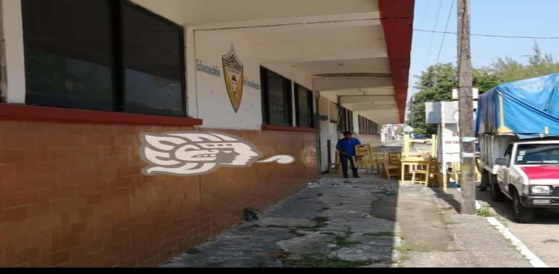 Alistan escuelas públicas para regreso a clases presenciales