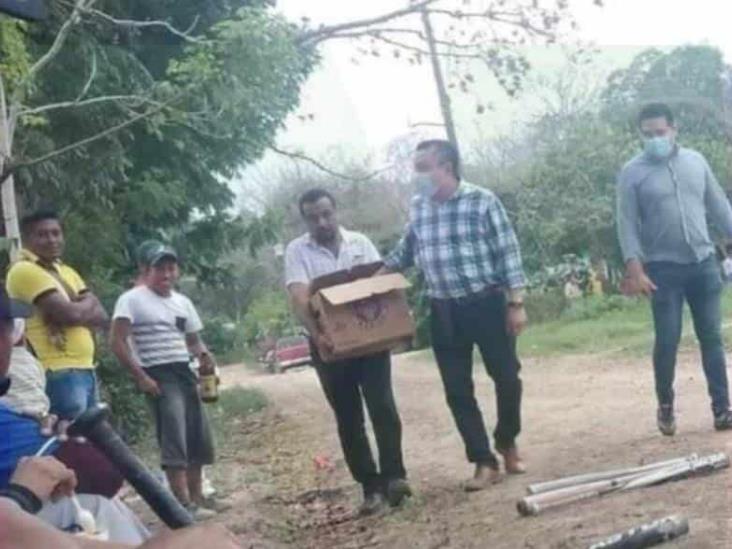 Mancha ofrece caguamas por votos en Veracruz y a Ricardo Anaya ya no le da vergüenza