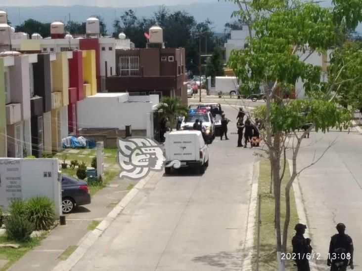 Disparan contra abogado en fraccionamiento cercano a Xalapa