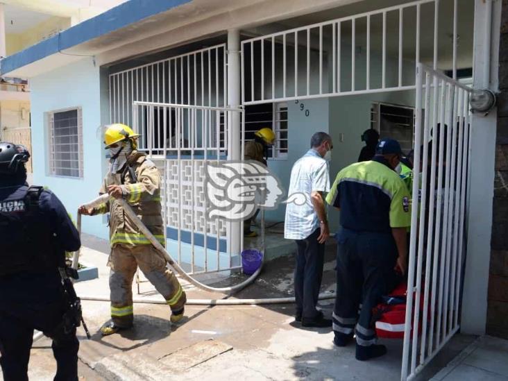 Se incendia vivienda en calles de Veracruz