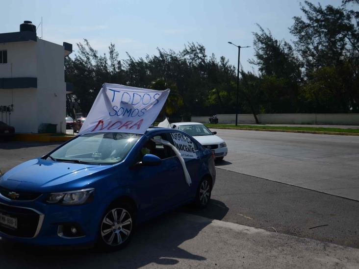 Se manifiestan a favor de enfermera jarocha; familiares y amigos piden justicia