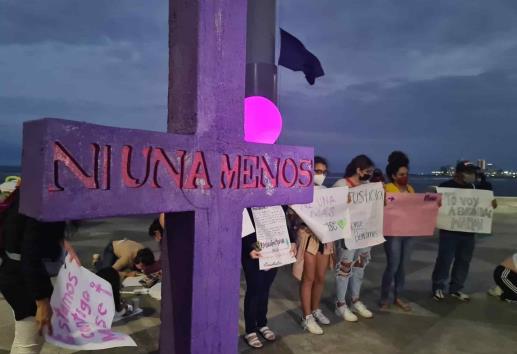 Urge Red Feminista de Veracruz atender desapariciones, feminicidios y violencias