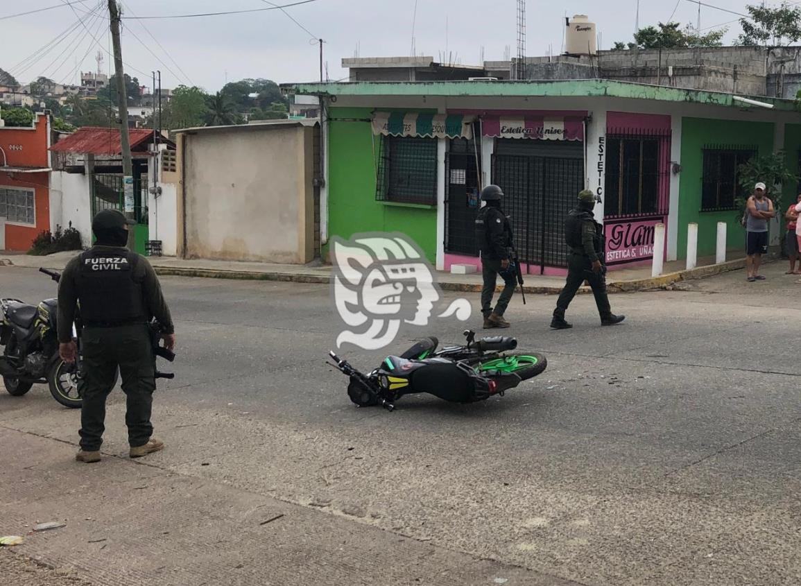 Estudiante lesionado tras accidente de moto en Oluta