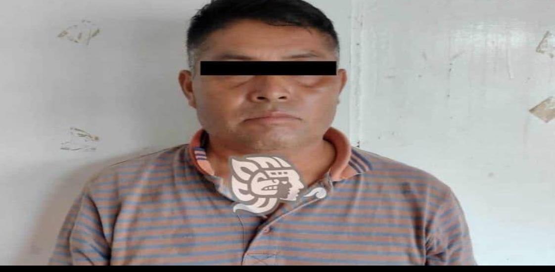 Exagente municipal detenido por violencia familiar en Acayucan