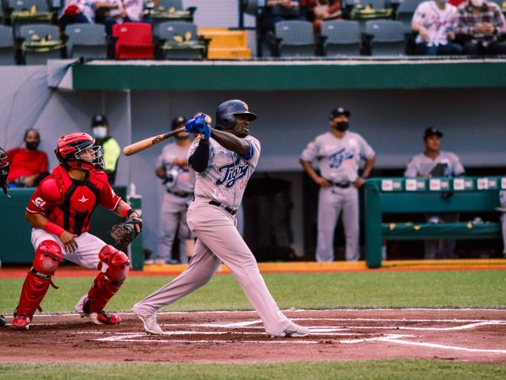 Vapulea El Águila y gana la serie