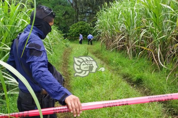 Con huellas de violencia, hallan cuerpo putrefacto en Amatlán