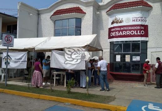 Piden evitar aglomeraciones en Centro Integrador de Desarrollo en Coatzacoalcos
