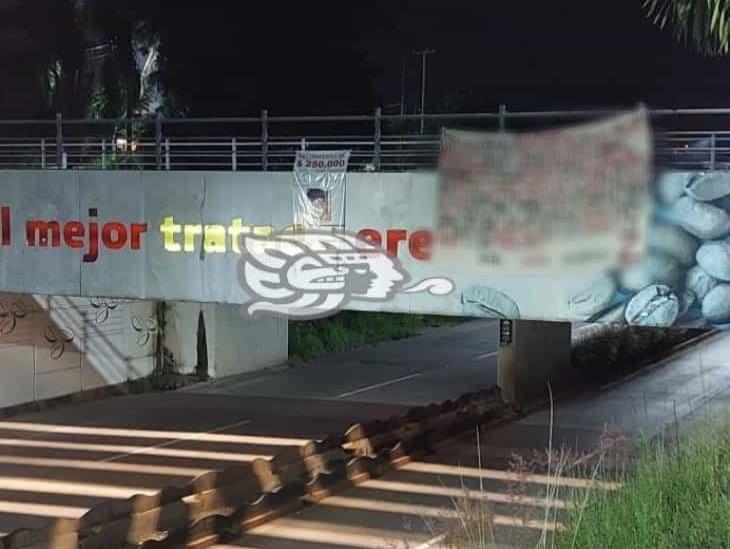 Cuelgan presuntas narcomantas en puentes de Fortín y Córdoba