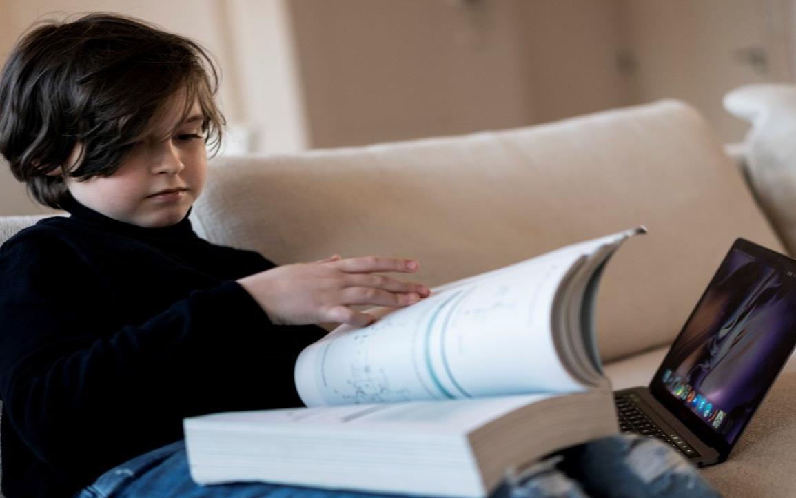 Niño genio se gradúa como físico a los 11 años