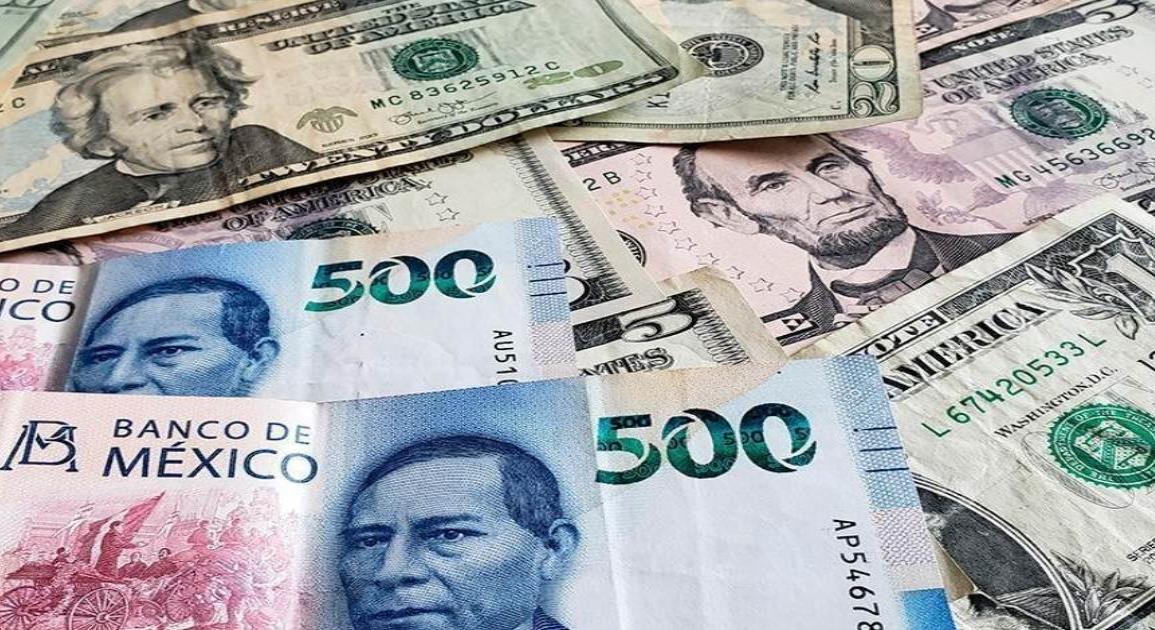 Peso se recupera frente al dólar