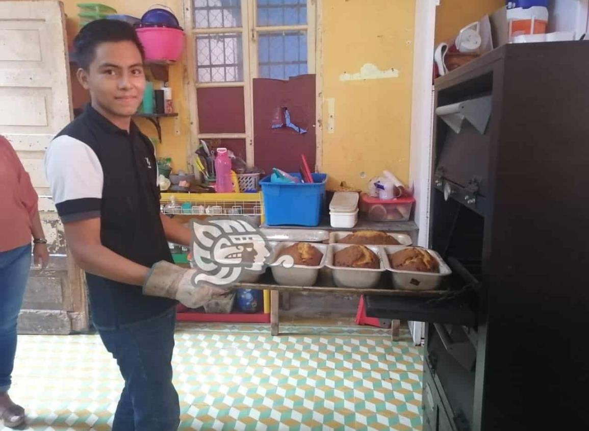 Joven de 17 años emprende en el ámbito culinario