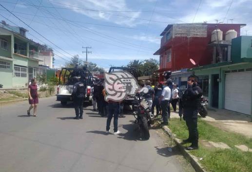 Se mete a verdulería y roba 2 celulares y dinero en el Infonavit Sumidero, en Xalapa