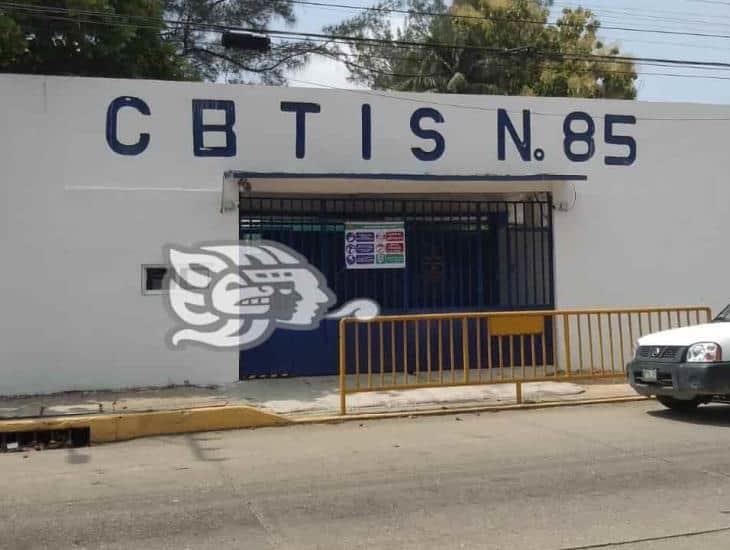 Habrían captado a alumnos haciendo el delicioso en el CBTIS de Coatzacoalcos