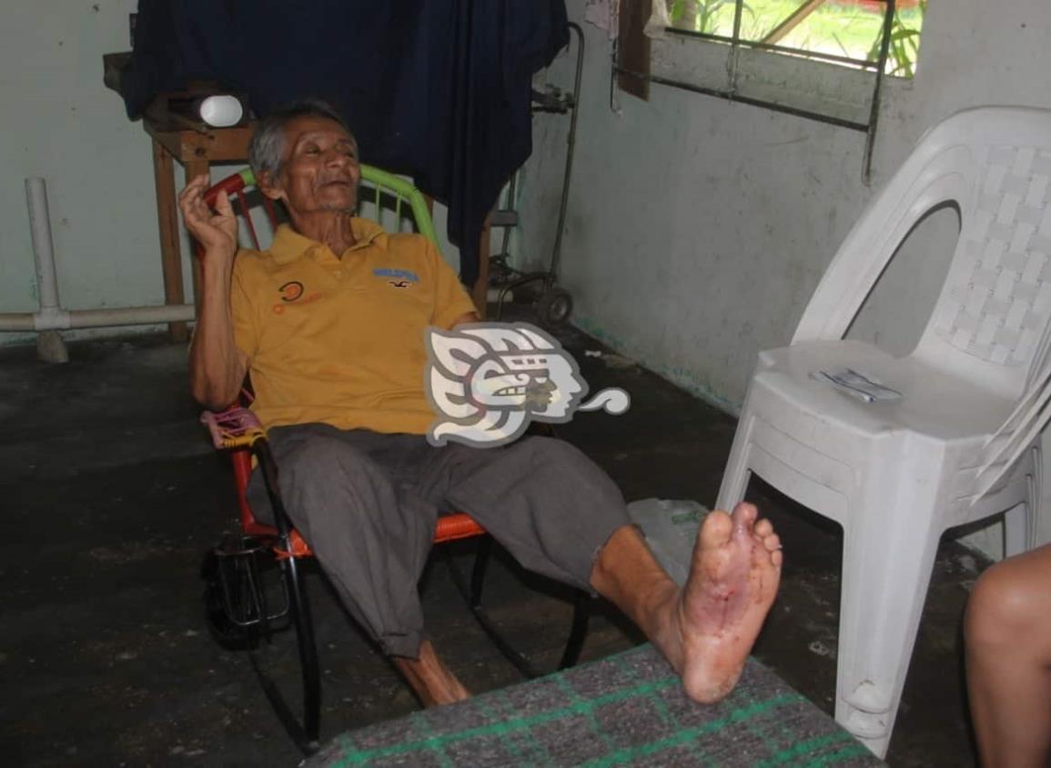 Don Ángel agradece apoyo para tratarse pie diabético