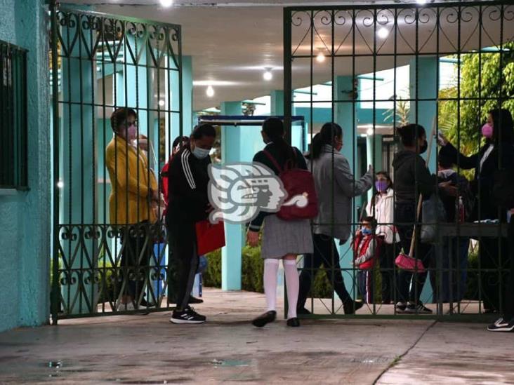 Regresan a clases presenciales en escuelas de Xalapa