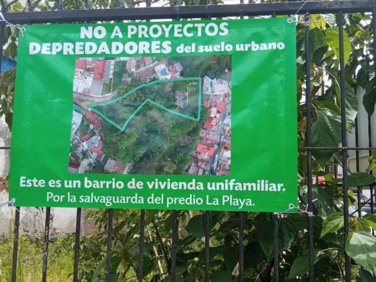 Con engaños y firmas falsas, buscan construir en predio de Xalapa