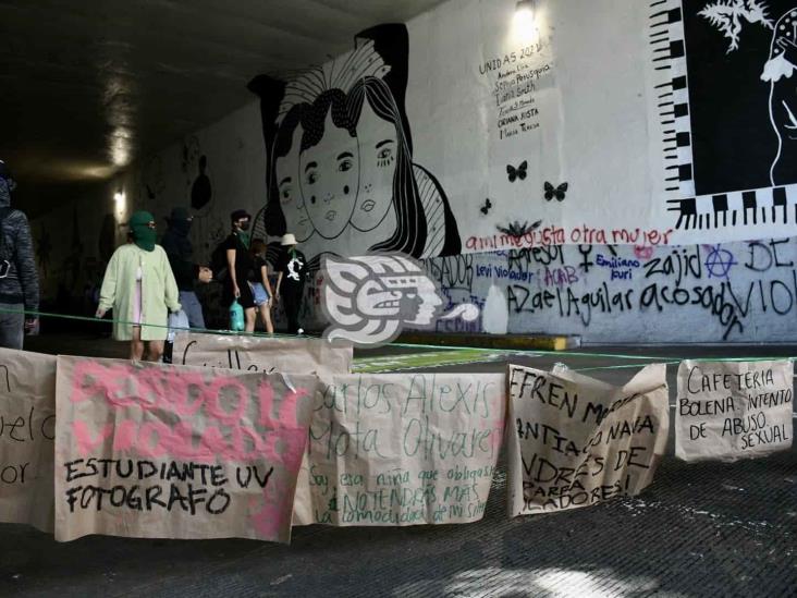 Marchan veracruzanas en Xalapa en demanda de aborto seguro