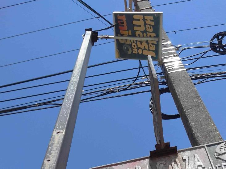 Casetas telefónicas de Coatza están vandalizadas e inservibles 