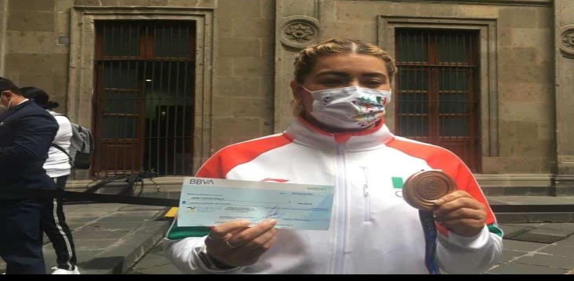 No hay motivos para mentir sobre cheque “simbólico” denuncia medallista