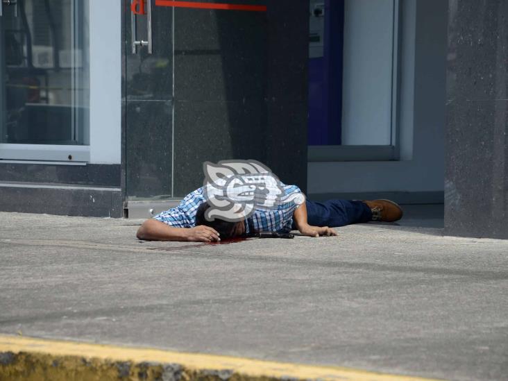 Un hombre muerto tras asalto armado en banco de Boca del Río