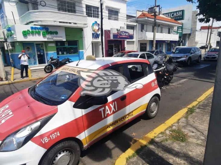 Violento atraco a casa de empeño, termina en persecución en calles de Veracruz