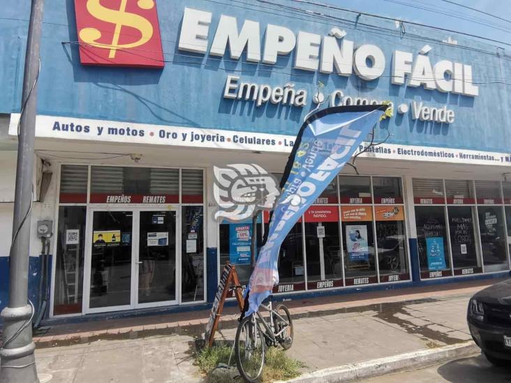 Violento atraco a casa de empeño, termina en persecución en calles de Veracruz