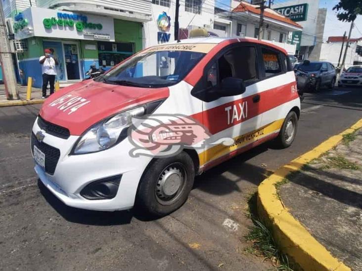 Violento atraco a casa de empeño, termina en persecución en calles de Veracruz