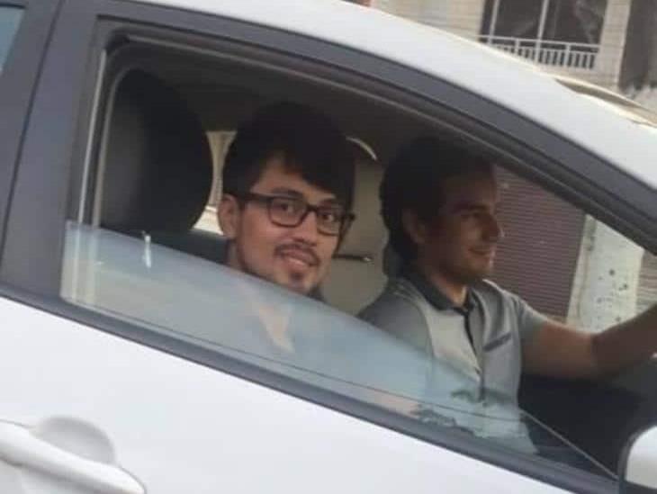 Exponen a jóvenes de Veracruz por atropellar perrito y burlarse