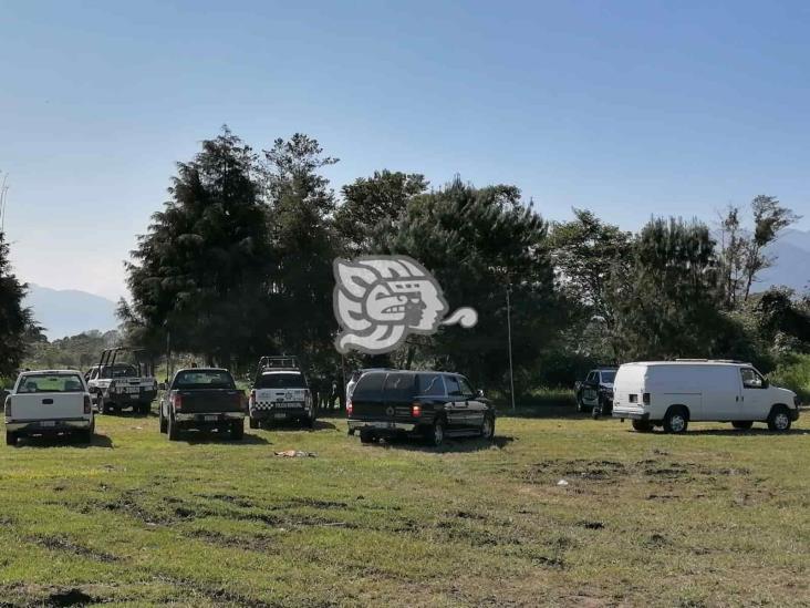 Localizan a hombre ejecutado en campo deportivo de Mariano Escobedo