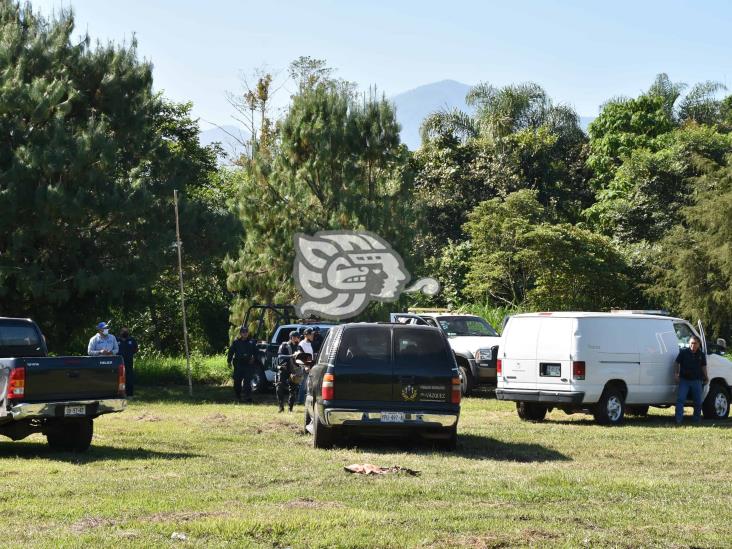 Localizan a hombre ejecutado en campo deportivo de Mariano Escobedo